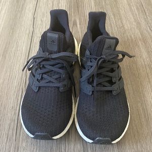 Adidas Ultraboost - Womens Size 7.5